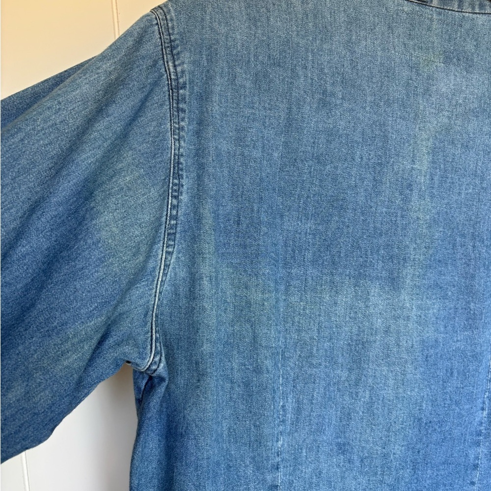 Vintage Denim Button Down Embroidered Floral Shirt Womens Medium 100% Cotton - Picture 7 of 7